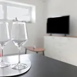 Emilia 2 Apartament *