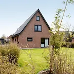 Emilia 2 Apartament *