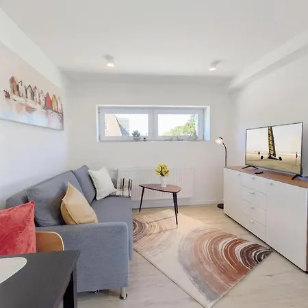 Emilia 2 Apartman Garding